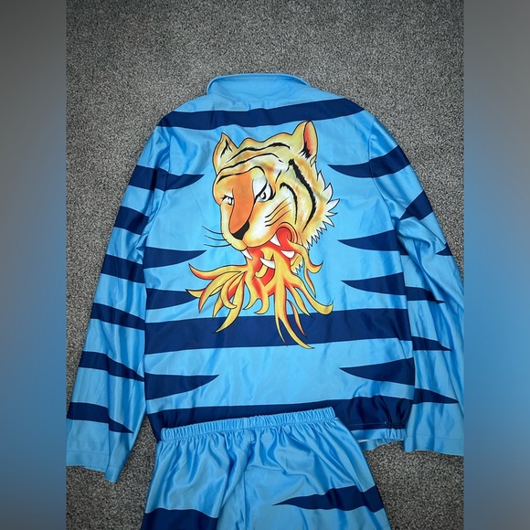 Kicking & screaming Phil Weston tracksuit 
Top & bottom both size small - Picture 5 of 9